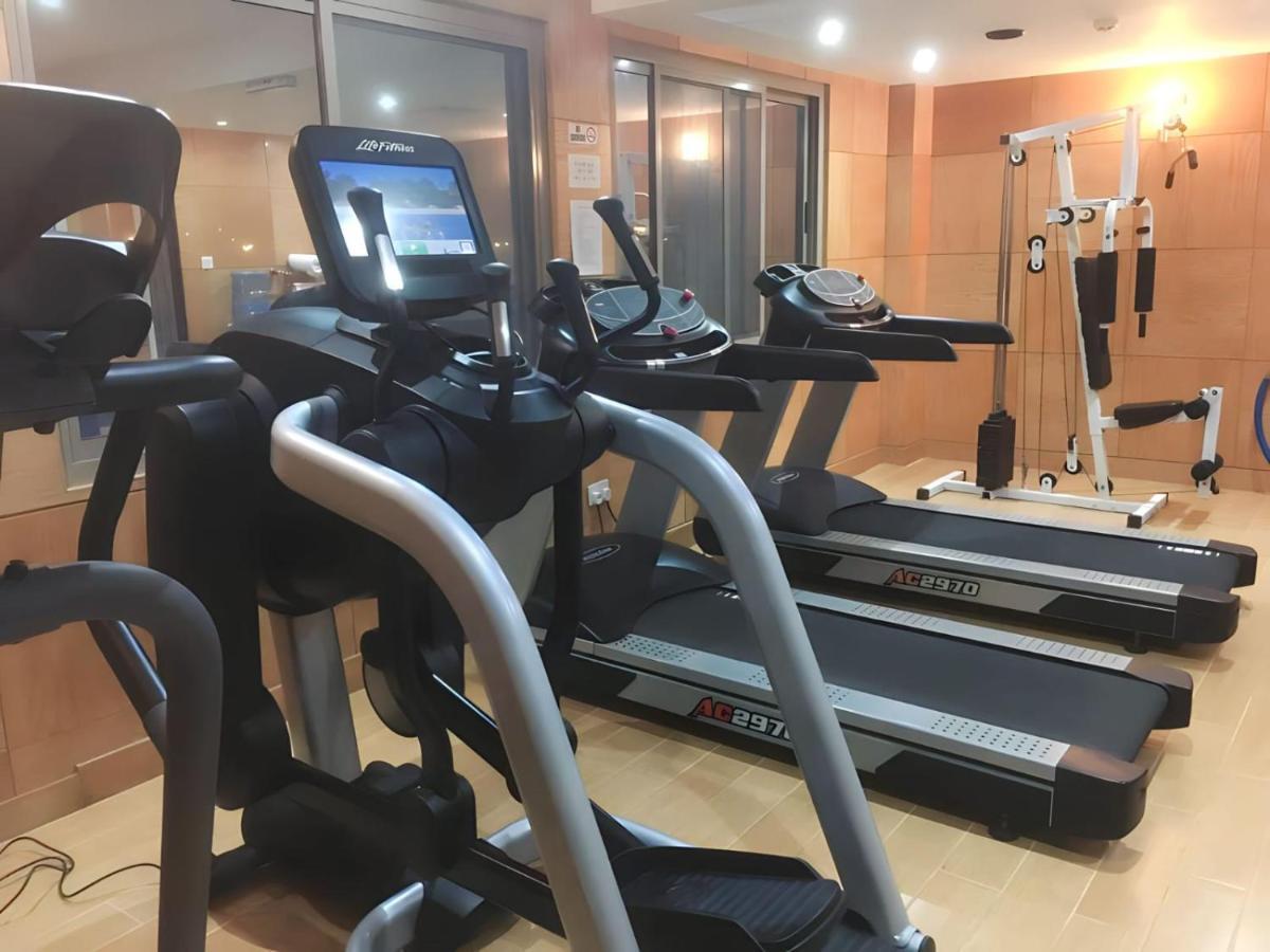 Al Andalus Plaza Hotel Manama Ngoại thất bức ảnh