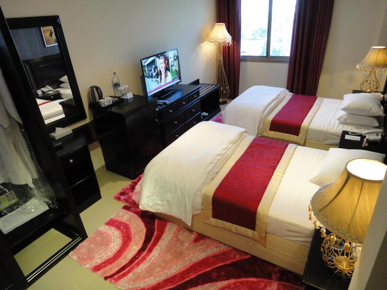 Al Andalus Plaza Hotel Manama Ngoại thất bức ảnh