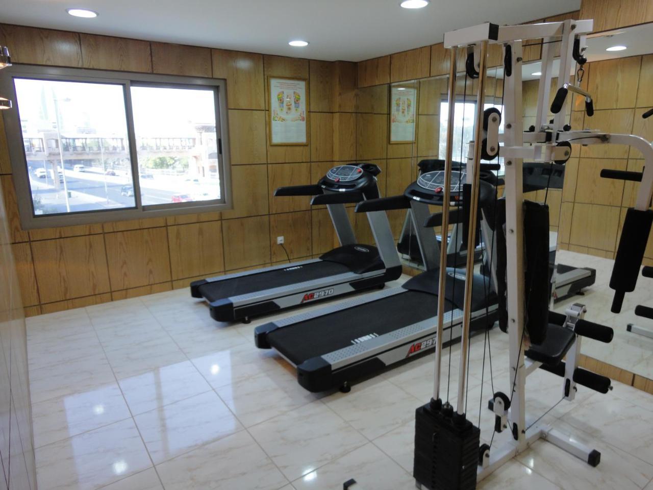 Al Andalus Plaza Hotel Manama Ngoại thất bức ảnh