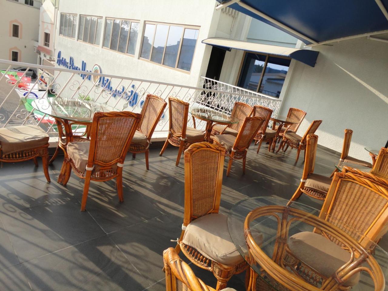 Al Andalus Plaza Hotel Manama Ngoại thất bức ảnh