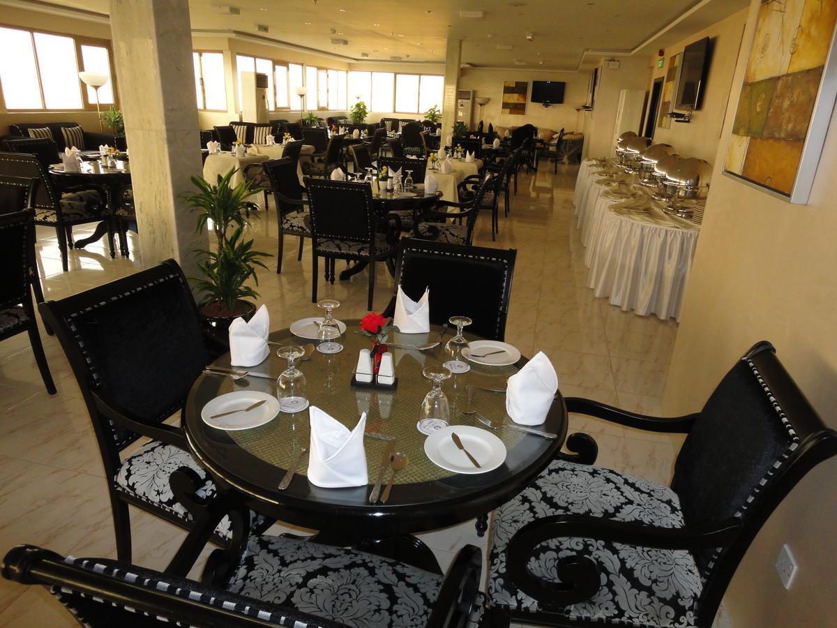 Al Andalus Plaza Hotel Manama Ngoại thất bức ảnh