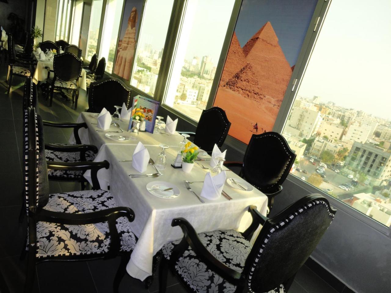 Al Andalus Plaza Hotel Manama Ngoại thất bức ảnh