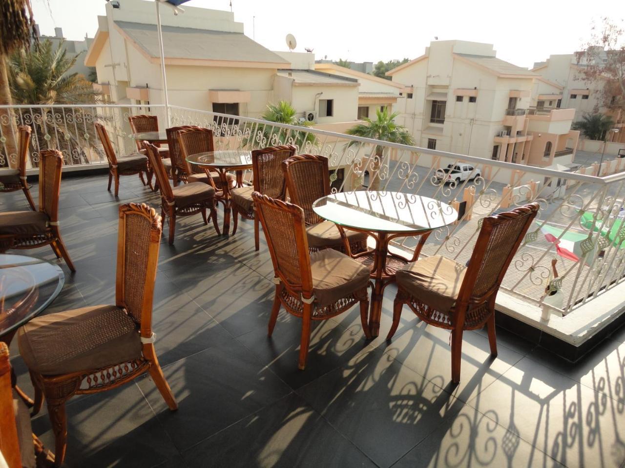 Al Andalus Plaza Hotel Manama Ngoại thất bức ảnh